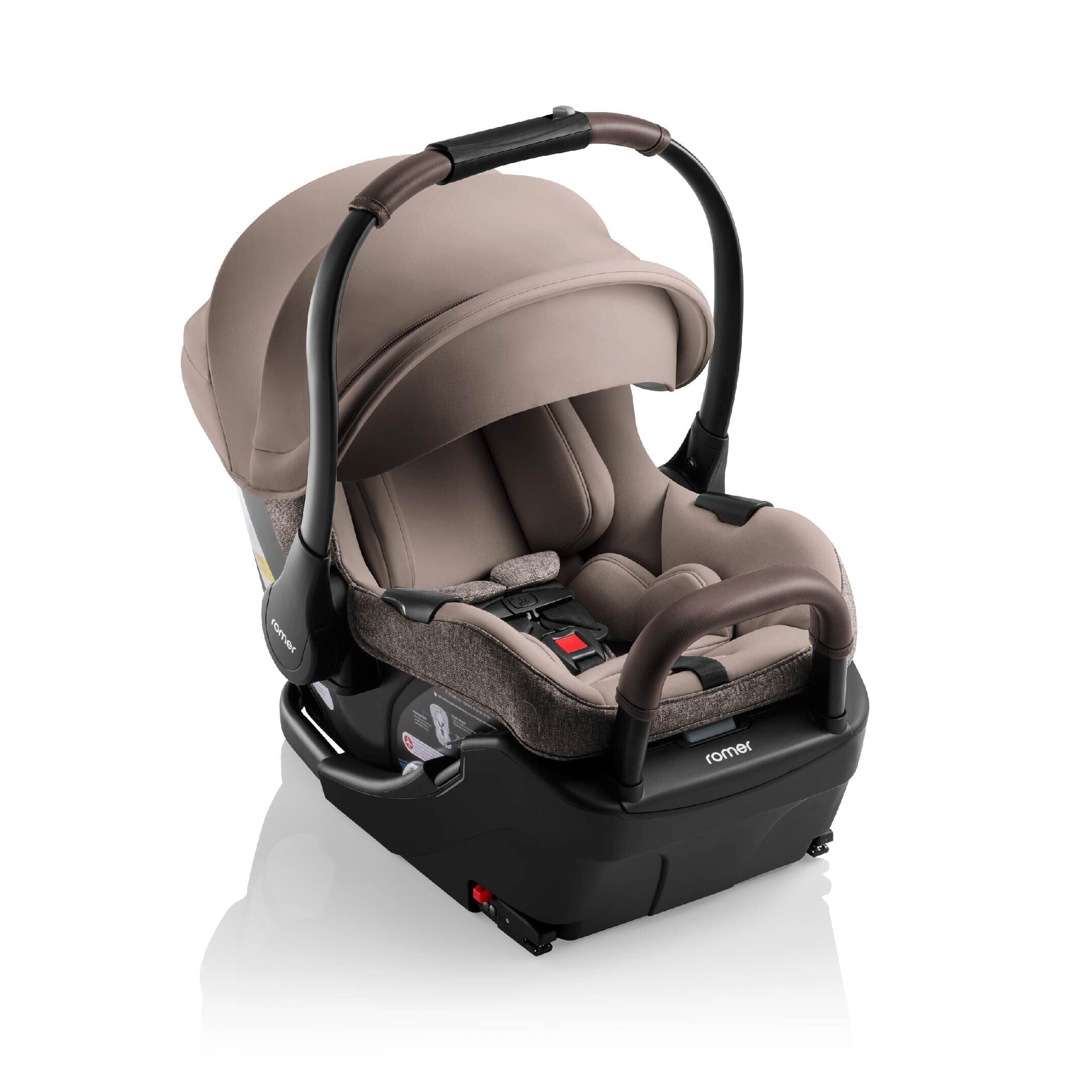 Romer Juni Infant Car Seat with Versa Base