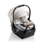 Romer Juni Infant Car Seat with Versa Base