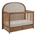 Maxi Cosi Quiet Luxury 6-in-1 Convertible Crib with Toddler Bed/Daybed Conversion Kit